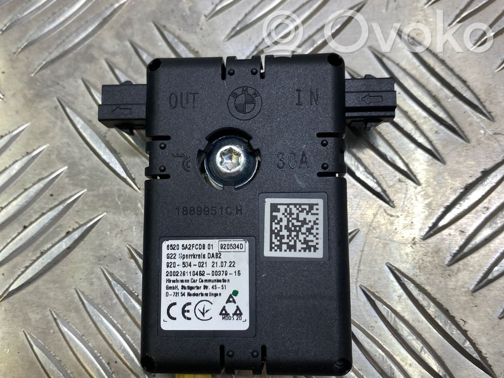 BMW M3 G80 Aerial antenna amplifier 
