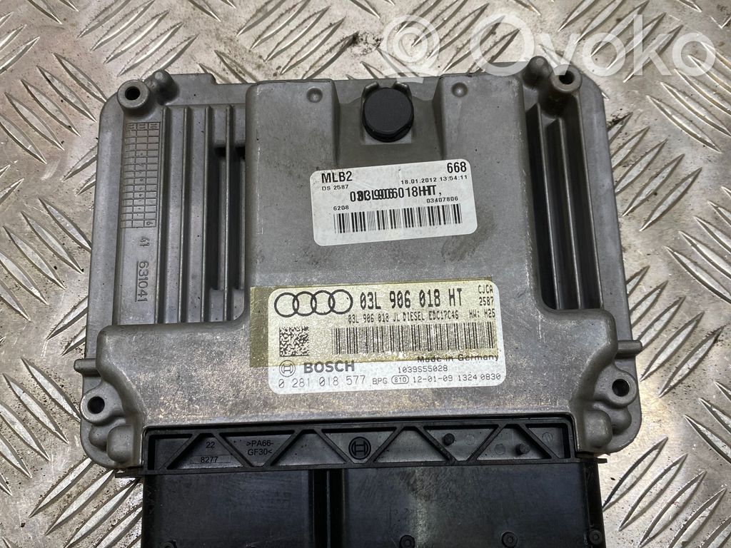 Audi A4 S4 B8 8K Engine control unit/module 