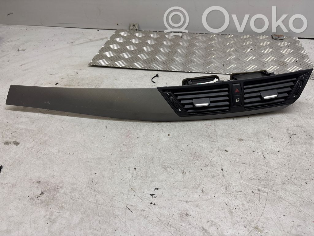 BMW X1 E84 Grilă ventilație centrală 