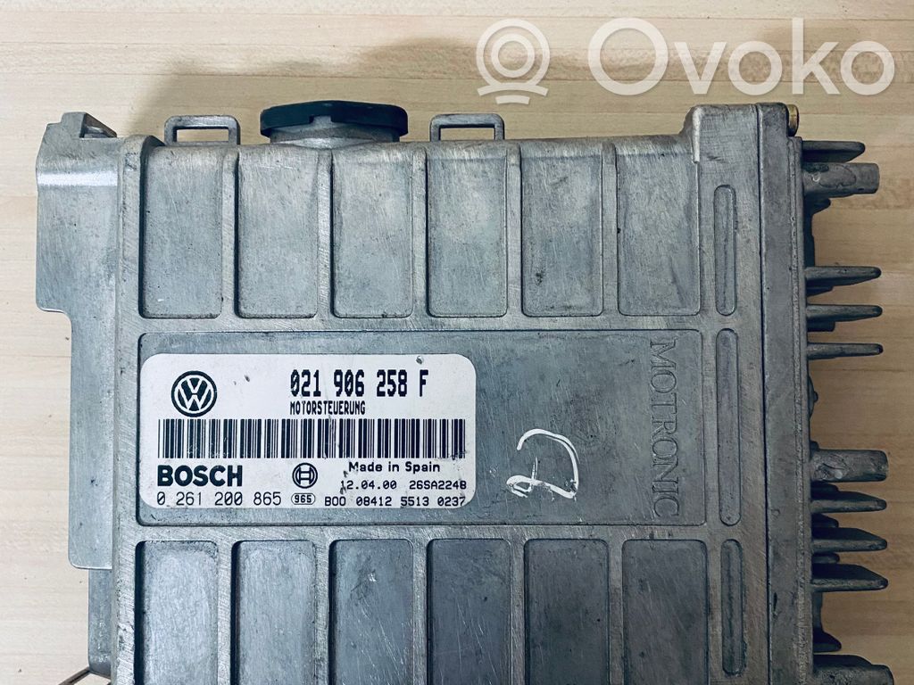 Engine control unit/module ECU   021906258F,021906258D