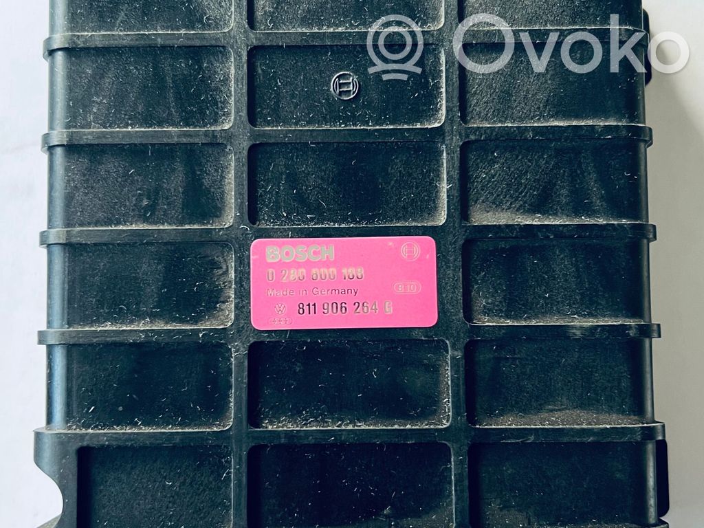 Engine control unit/module   811906264G