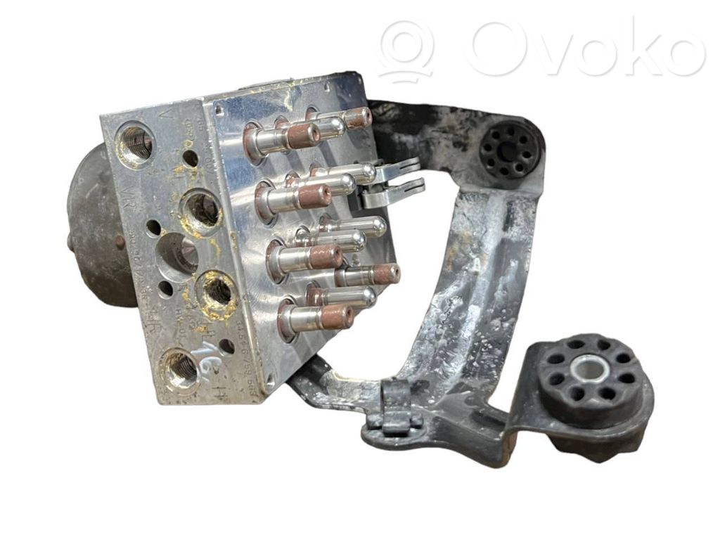 BMW 7 E65 E66 ABS Pump 