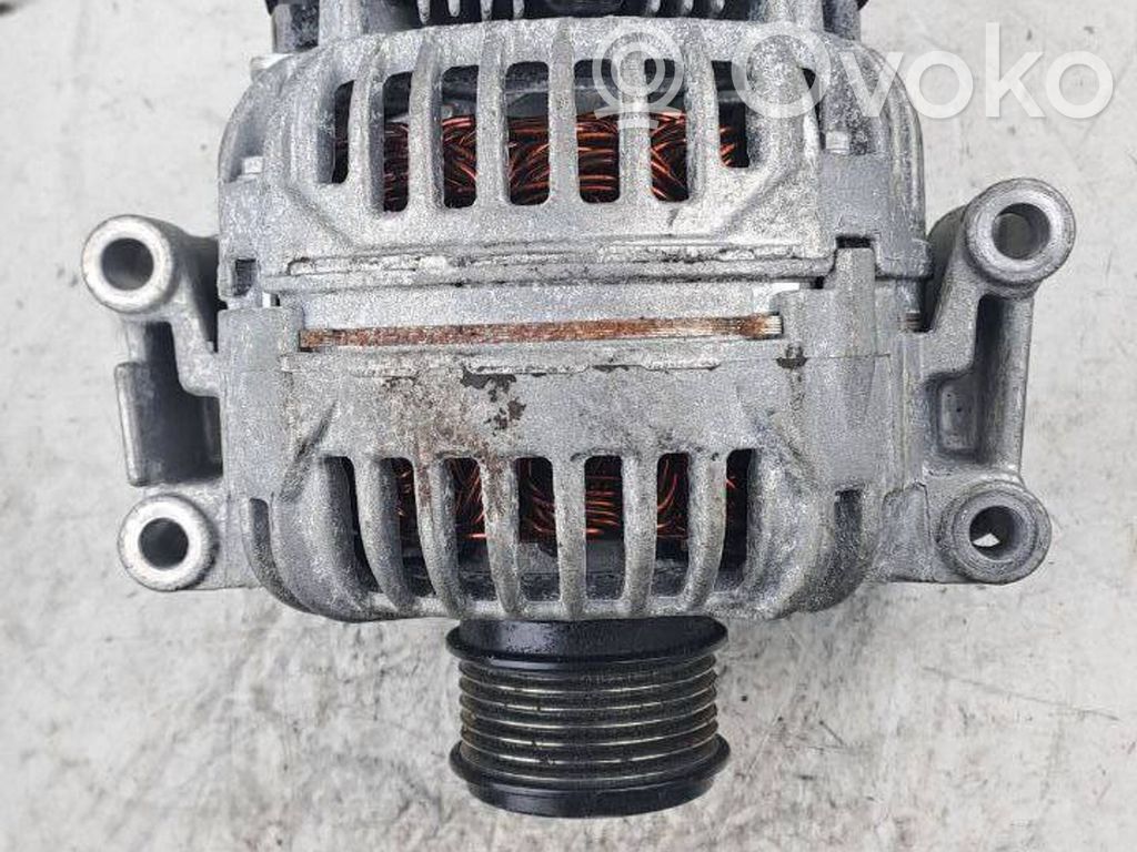 Audi A5 8T 8F Ģenerators 