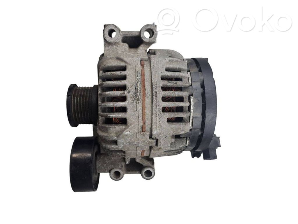 BMW 1 E81 E87 Generator/alternator 