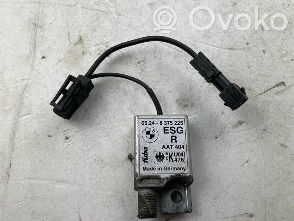 BMW 5 E39 Antenos stiprintuvas 