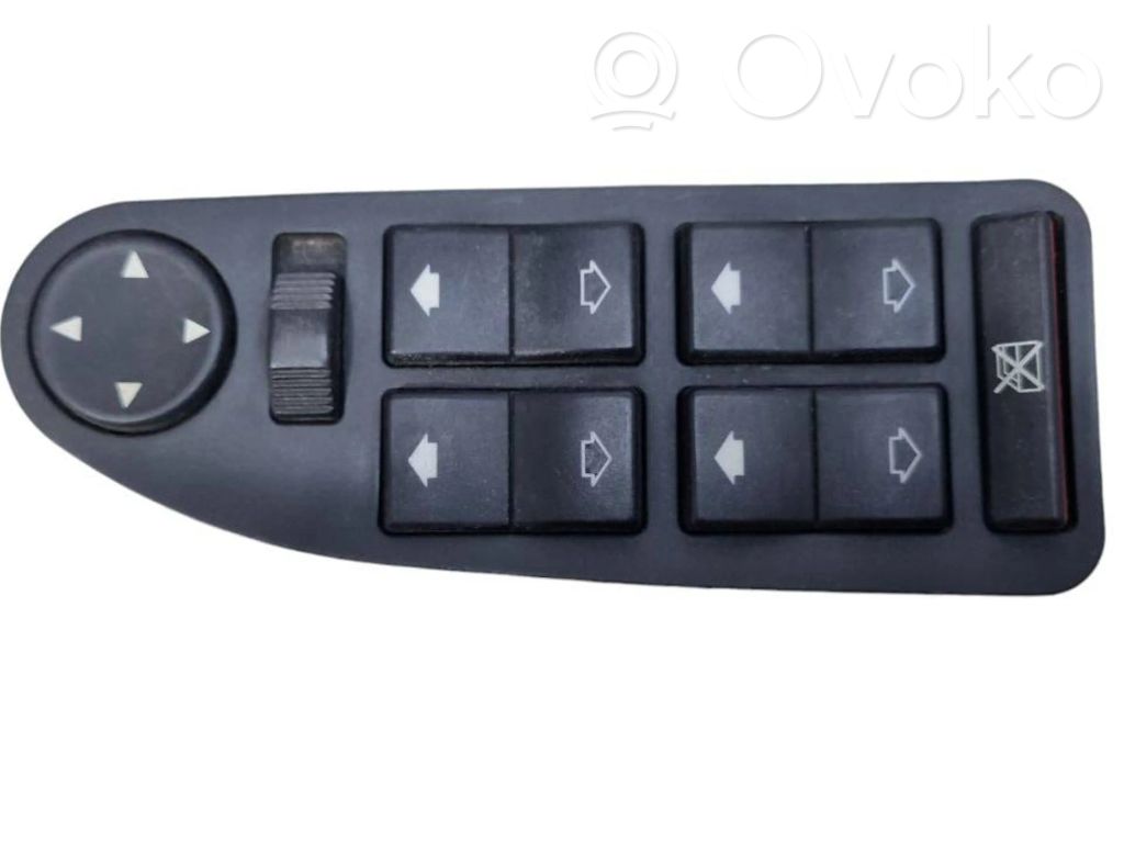 BMW 7 E38 Electric window control switch 