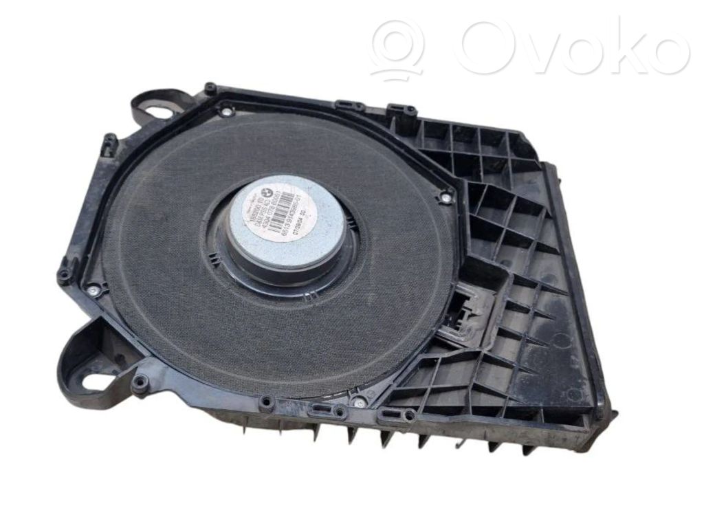 BMW 1 E81 E87 Altavoz subwoofer 