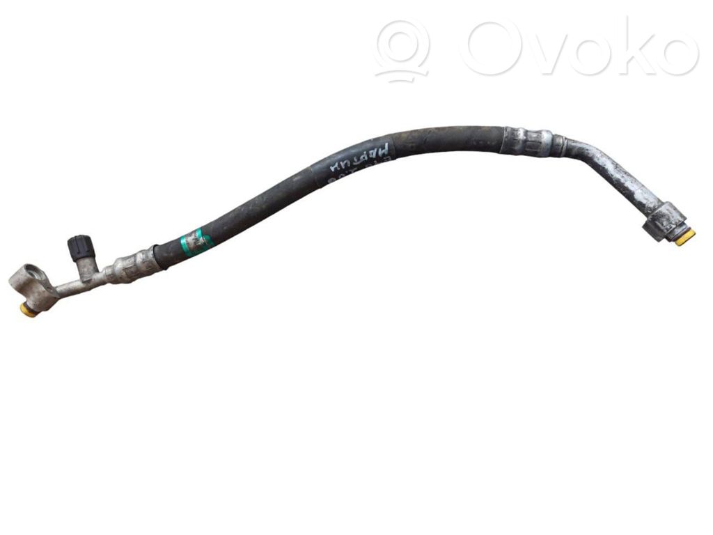 BMW 3 E46 Ilmastointilaitteen putki (A/C) 