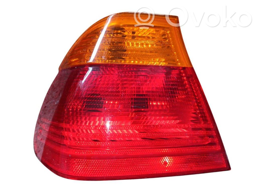 BMW 3 E46 Aizmugurējais lukturis virsbūvē 