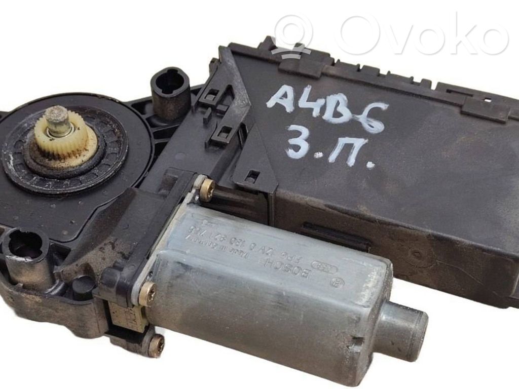 Audi A4 S4 B6 8E 8H Silniczek podnoszenia szyby drzwi tylnych 
