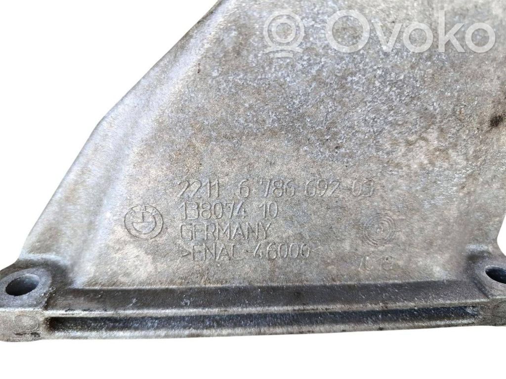 BMW 3 E90 E91 Engine mounting bracket 
