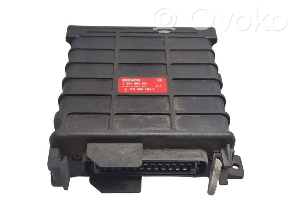 Volkswagen Golf III Engine control unit/module 