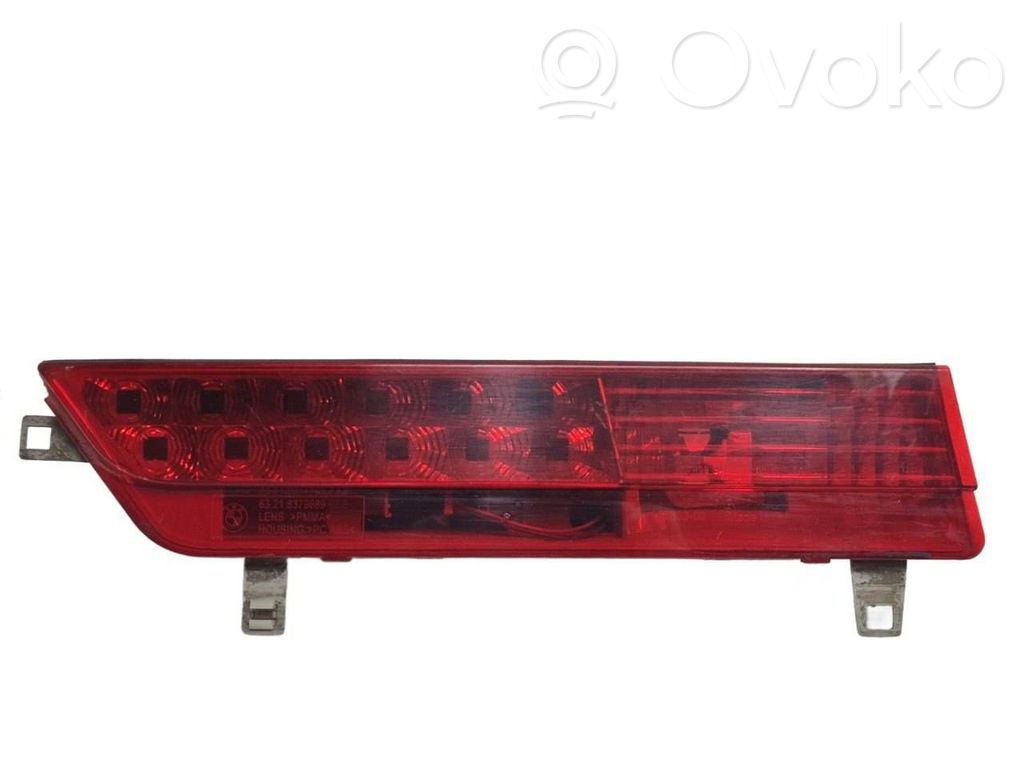 BMW 7 E65 E66 Aizmugurējais lukturis pārsegā 