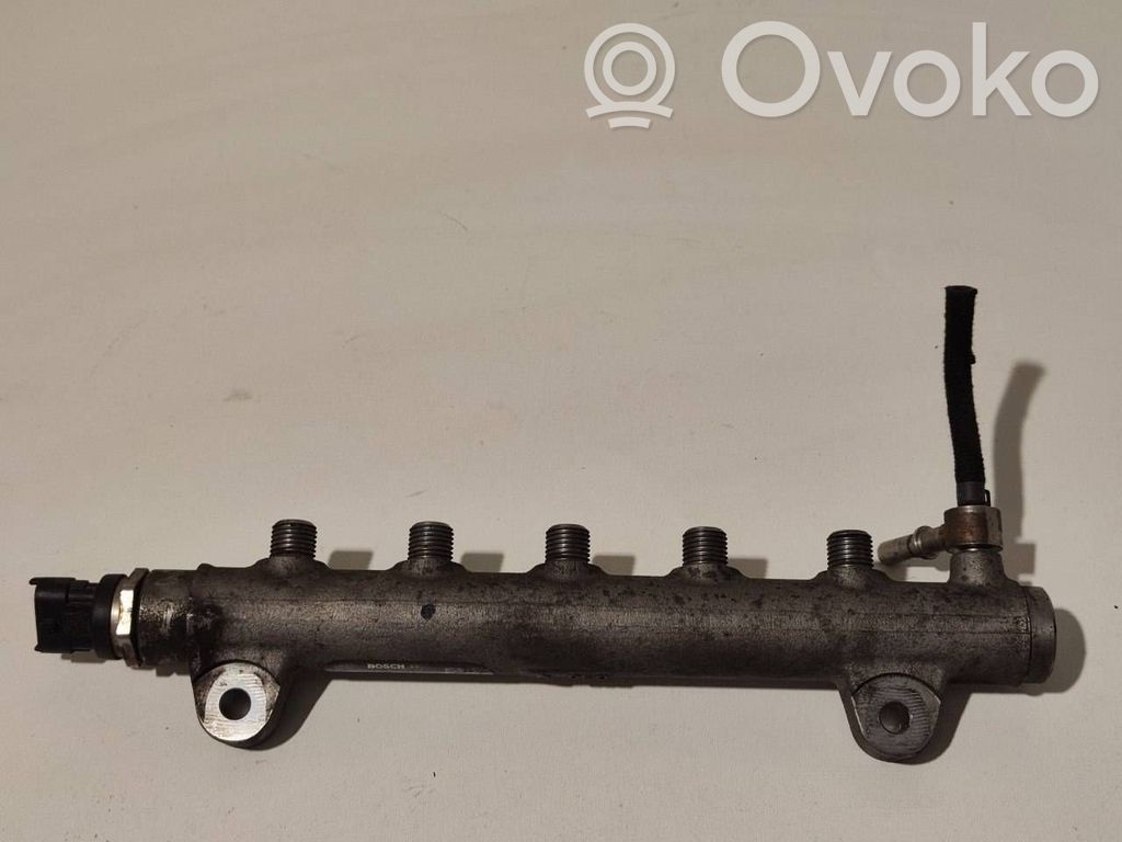 BMW 1 E81 E87 Tuyau de conduite principale de carburant 