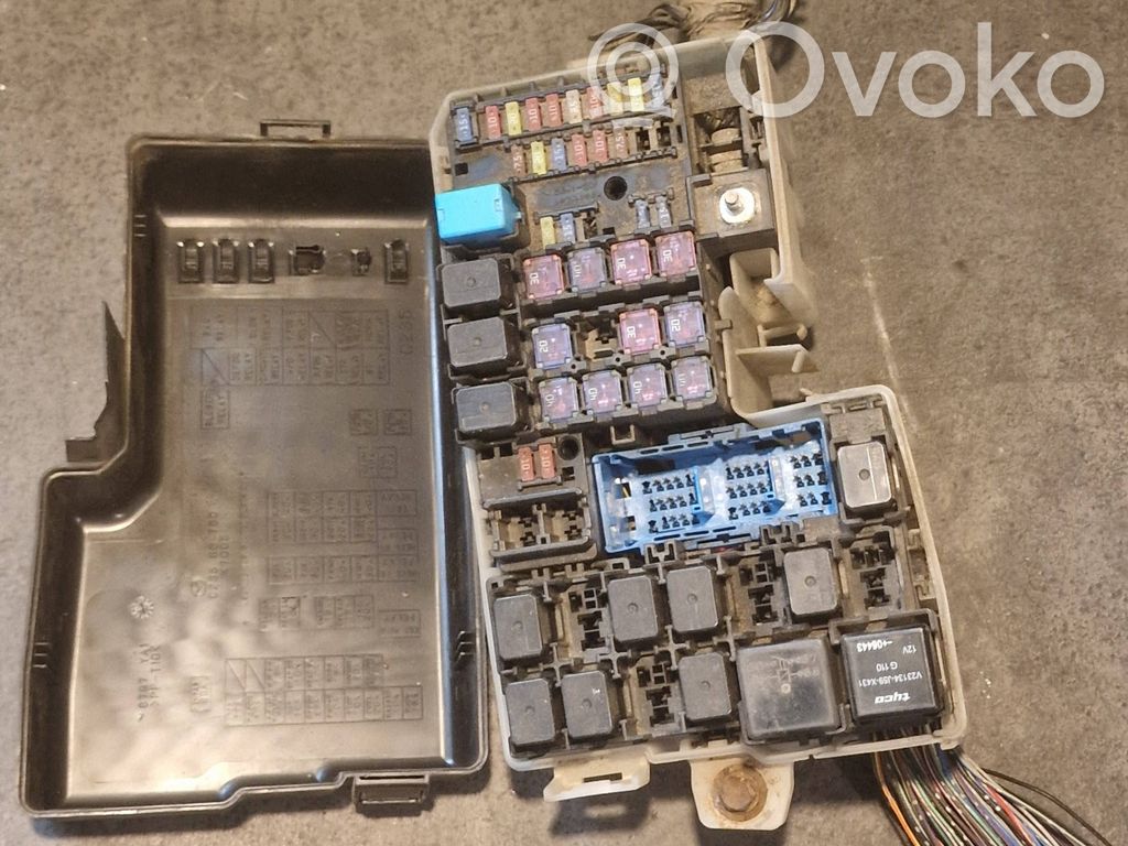 Mazda 5 Fuse box set 