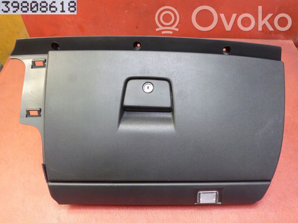 Volvo S40 Juego guantera 