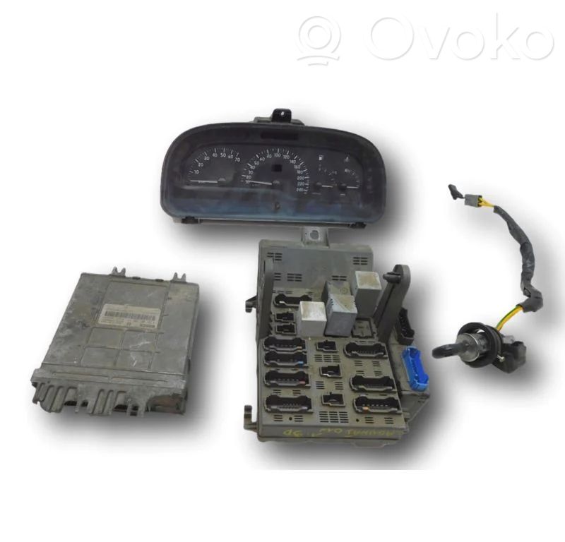 Renault Laguna I Juego de cerradura y set ECU del motor 