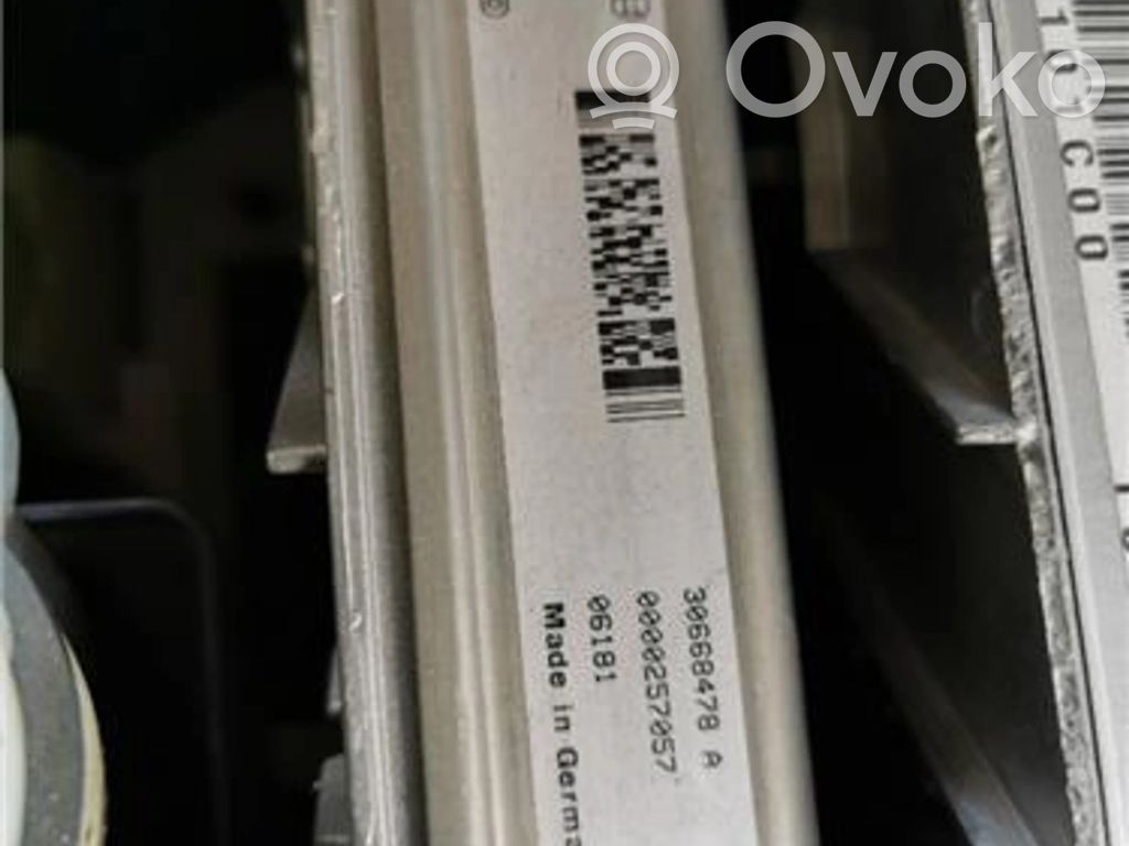 Unidad de control/módulo ECU del motor   30668478A,261208289