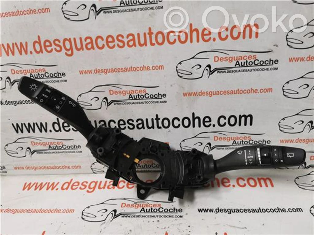 Interrupteur d’éclairage   93403C8961