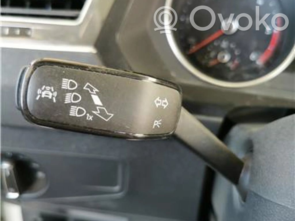 Multifunctional control switch/knob