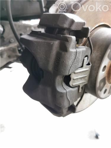 Drum brake (front)