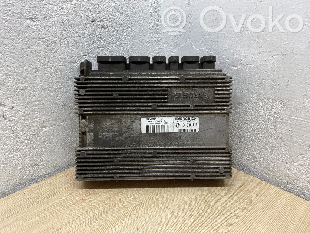 Renault Laguna I Engine control unit/module 
