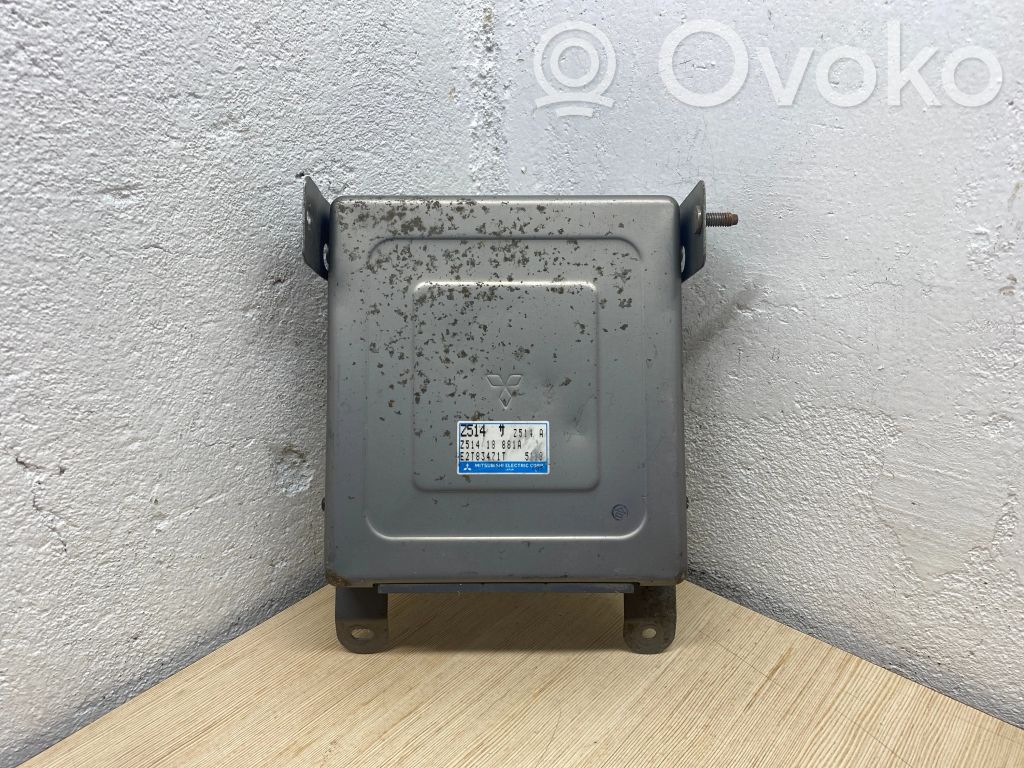 Engine control unit/module   Z51418881A,E2T83471T,751477514A