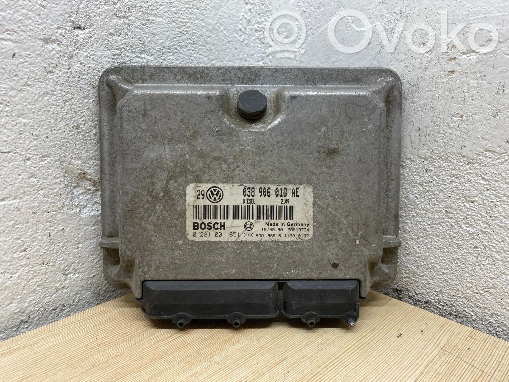 Engine control unit/module   038906018AE,28SA3734,0281001851