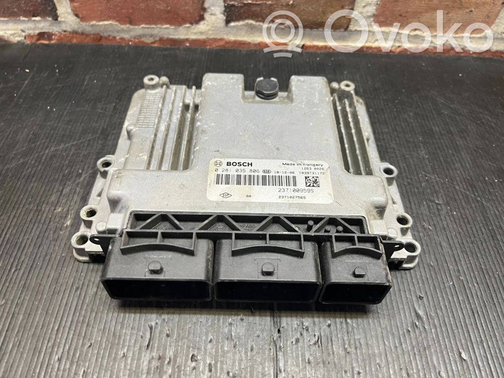 Renault Captur II Engine control unit/module 
