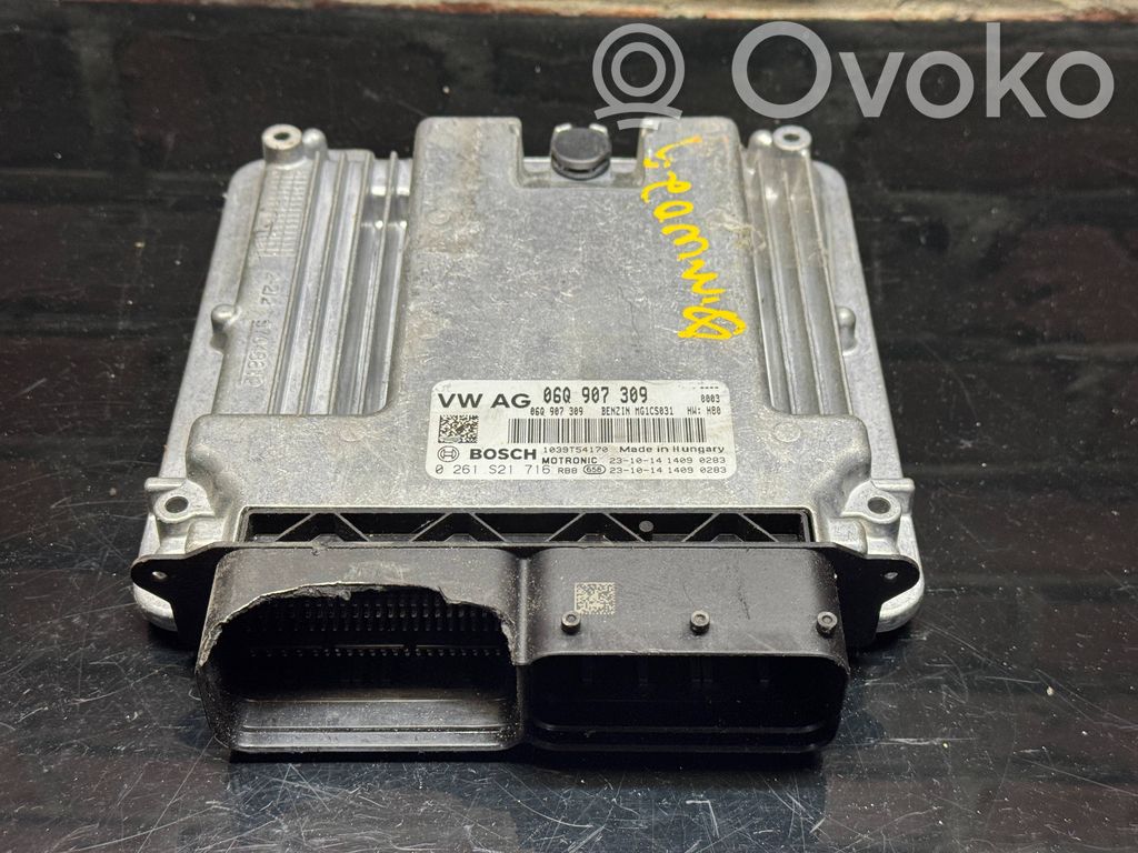 Audi A3 8Y Engine control unit/module 
