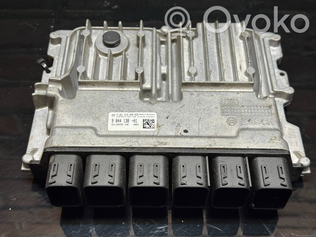 Engine control unit/module   0261S10005,9844138,9844138