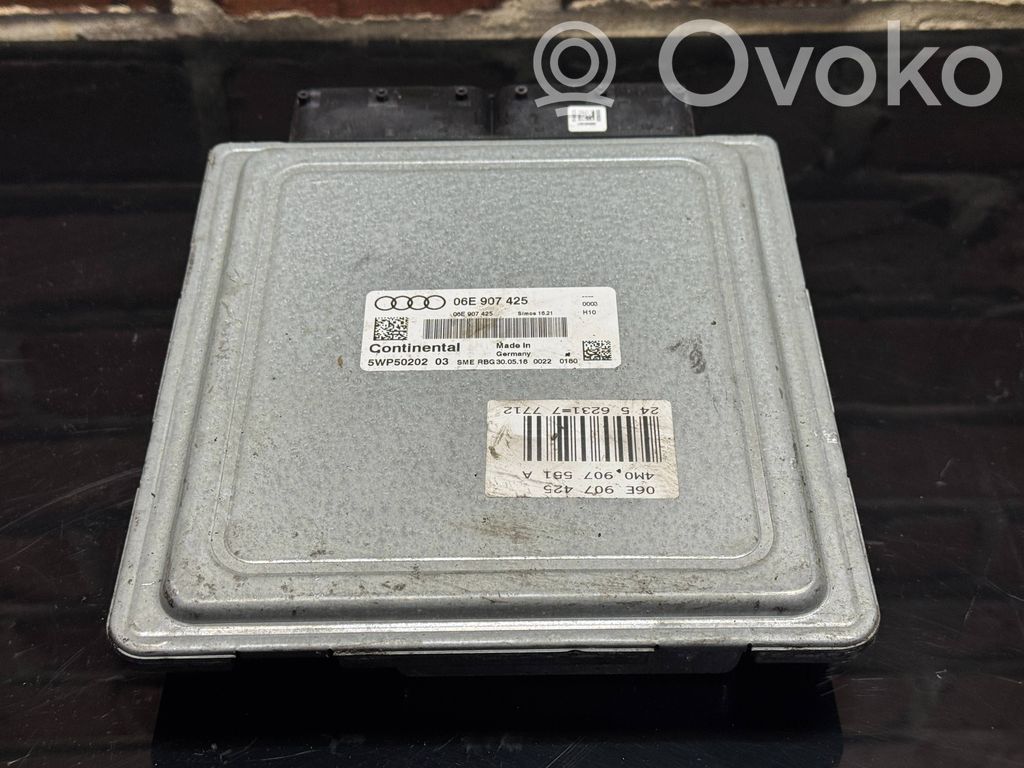 Audi Q7 4M Engine control unit/module 