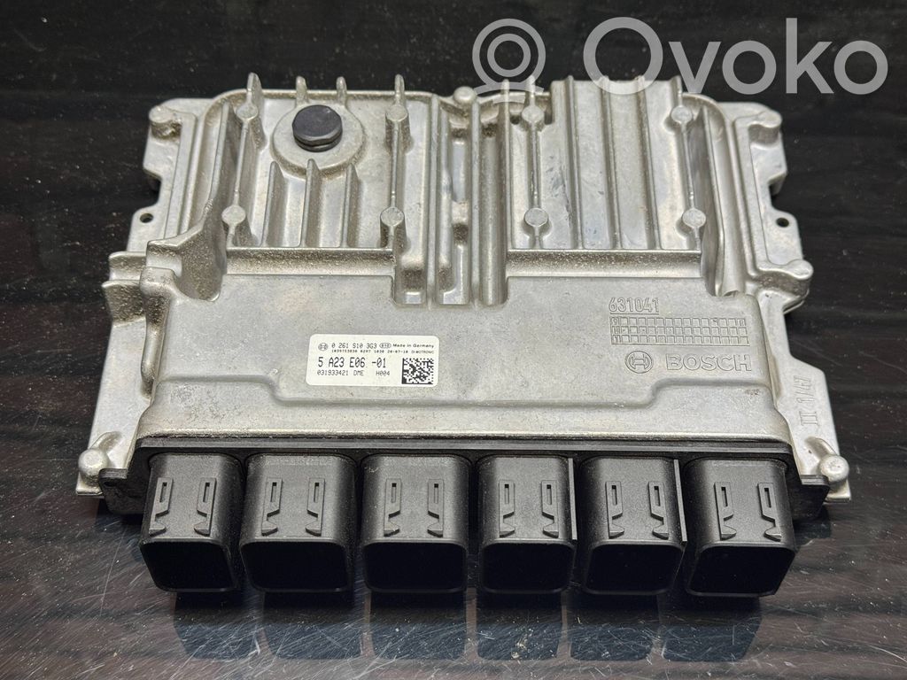 BMW 3 G20 G21 Engine control unit/module 