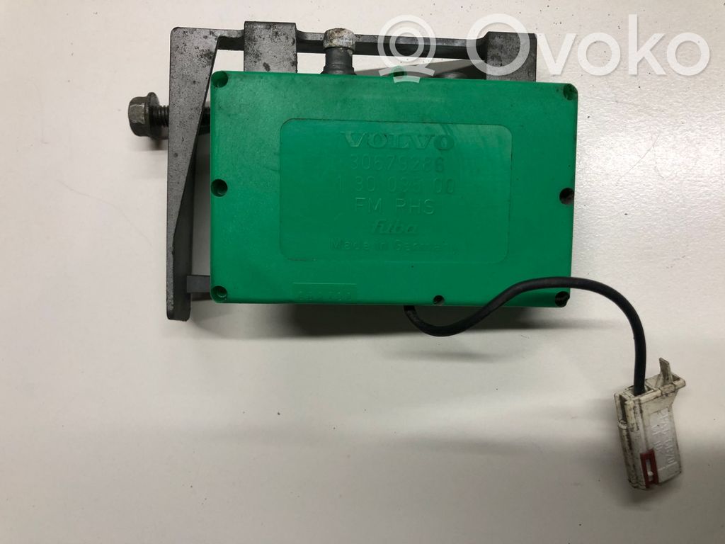 Volvo XC70 Garso stiprintuvas 