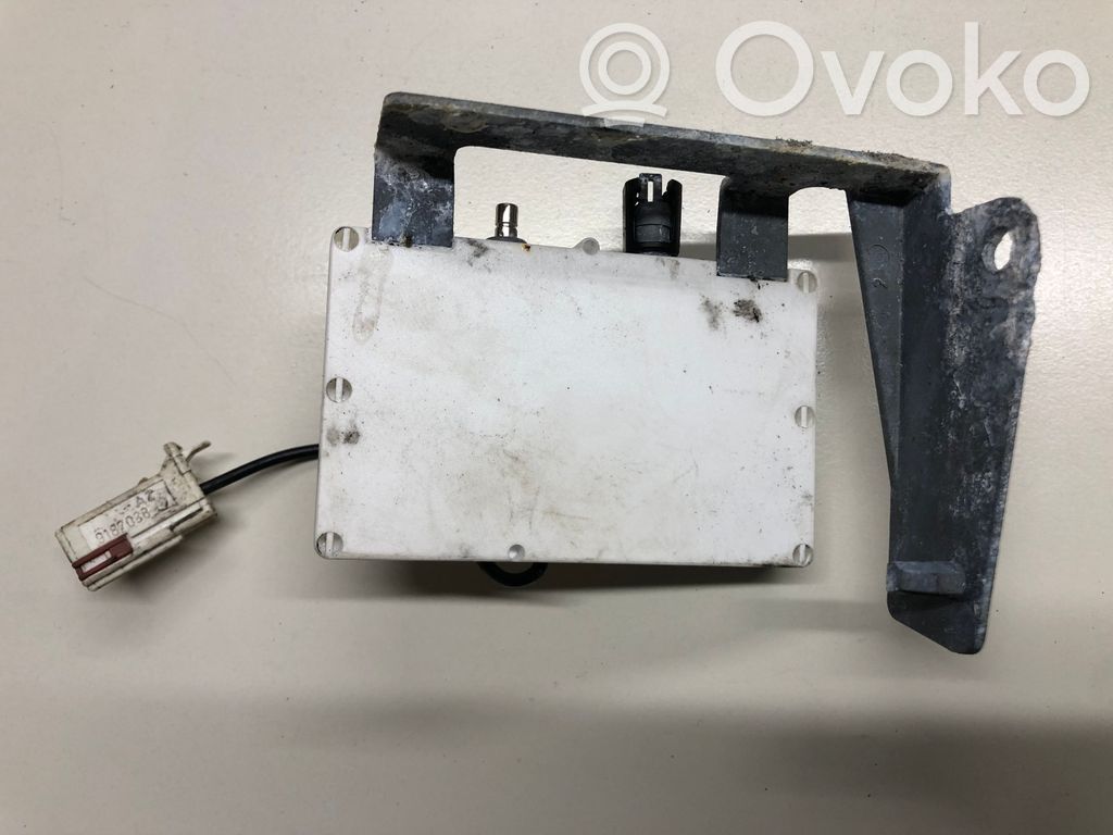 Volvo XC70 Antenos stiprintuvas 