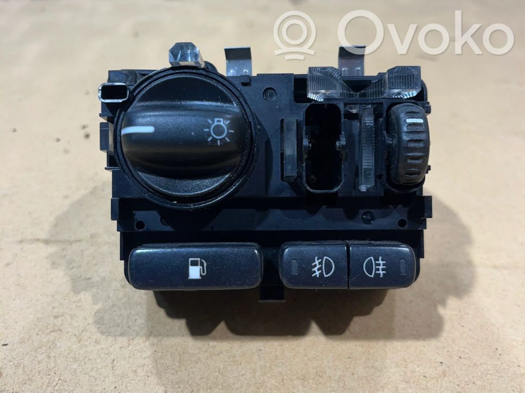Volvo XC90 Light switch 