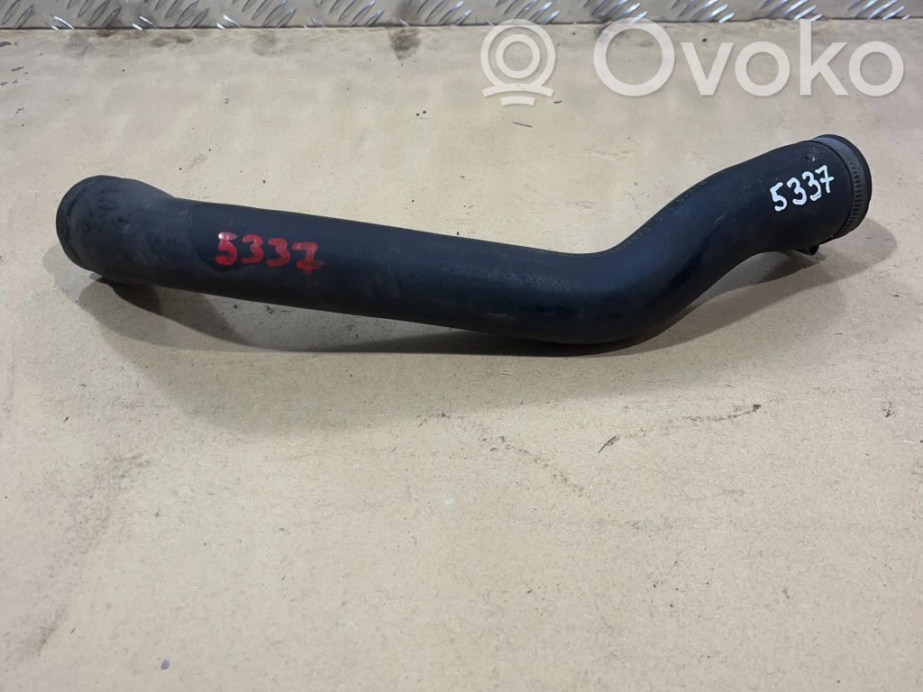 Volvo XC90 Engine coolant pipe/hose 