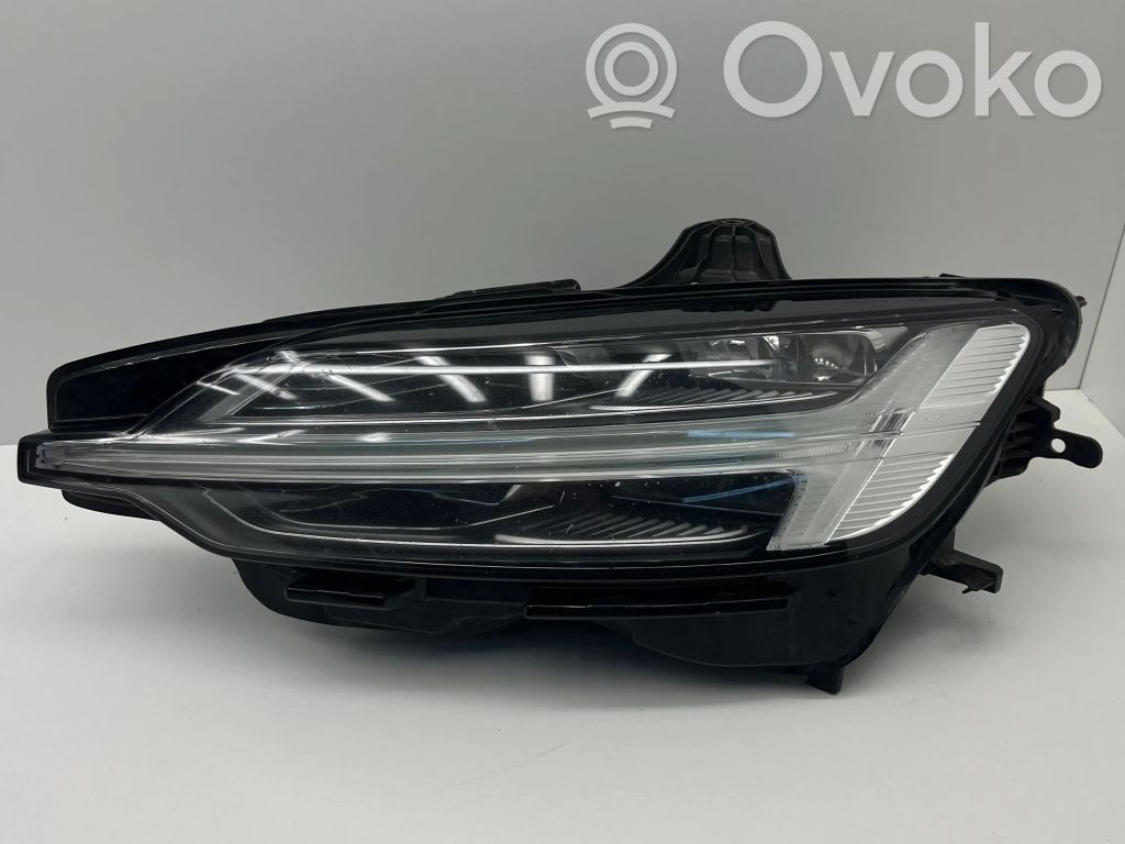 Volvo V60 Phare frontale 