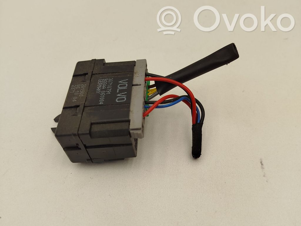 Volvo V70 Moduł / Przekaźnik podgrzewania foteli 