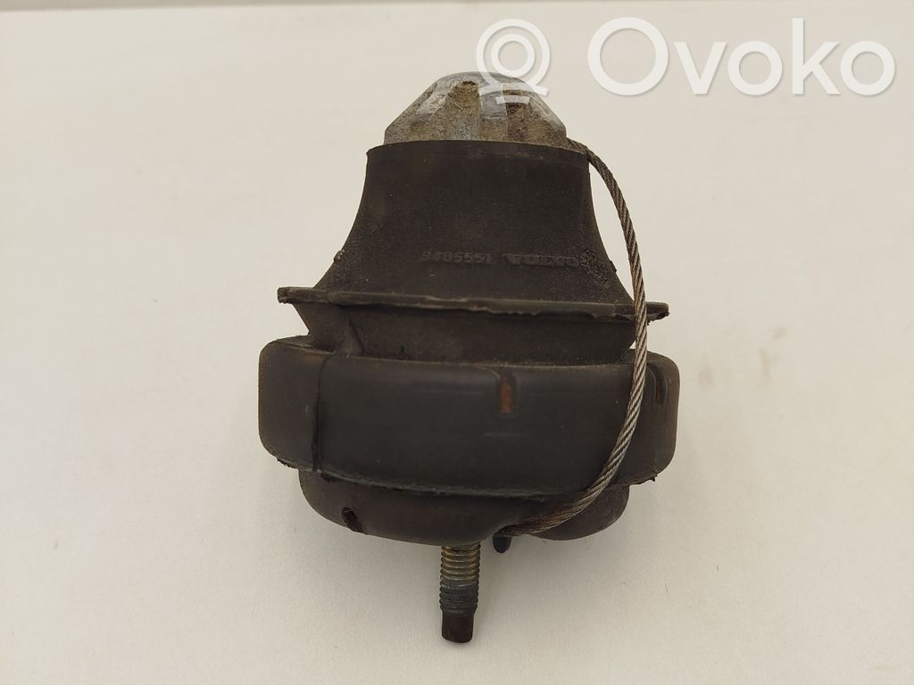 Volvo V70 Engine mount bracket 