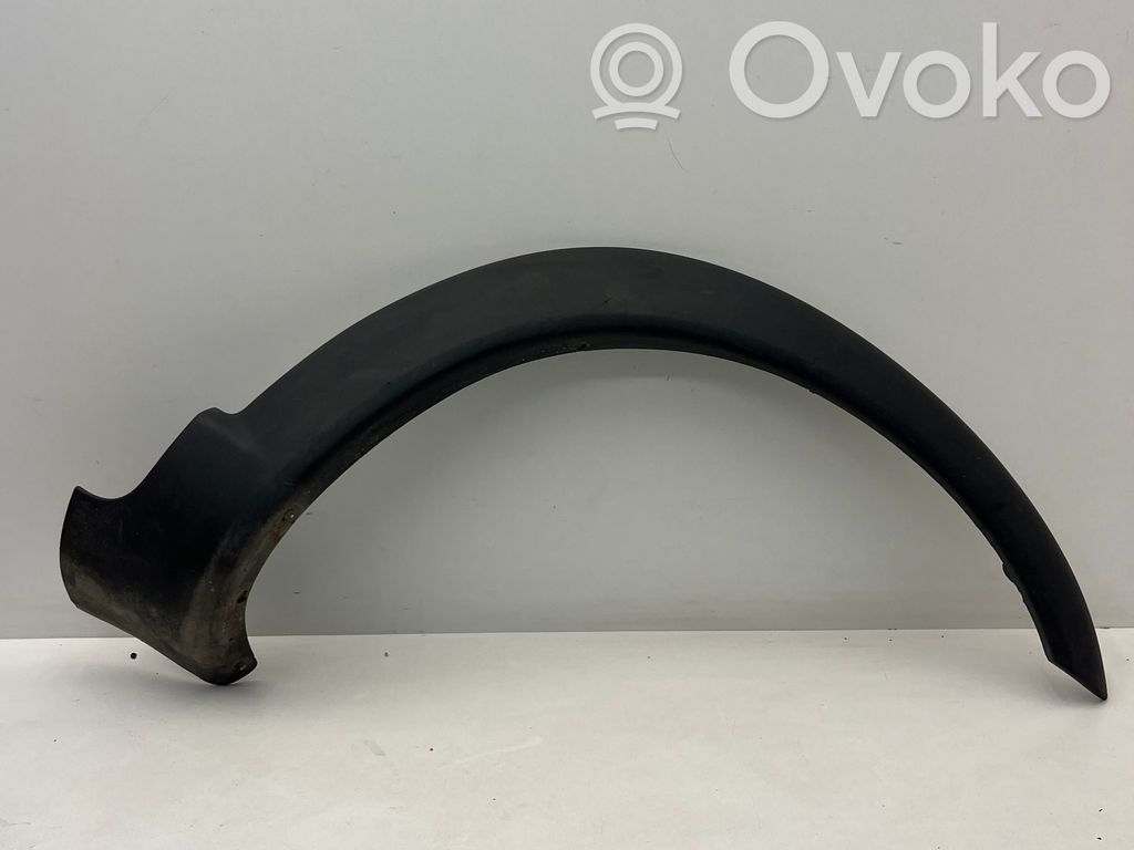 Volvo XC70 Front arch trim 