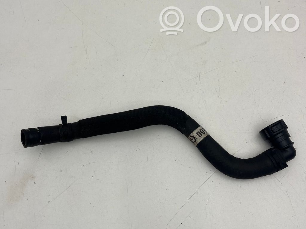 Volvo V60 Engine coolant pipe/hose 