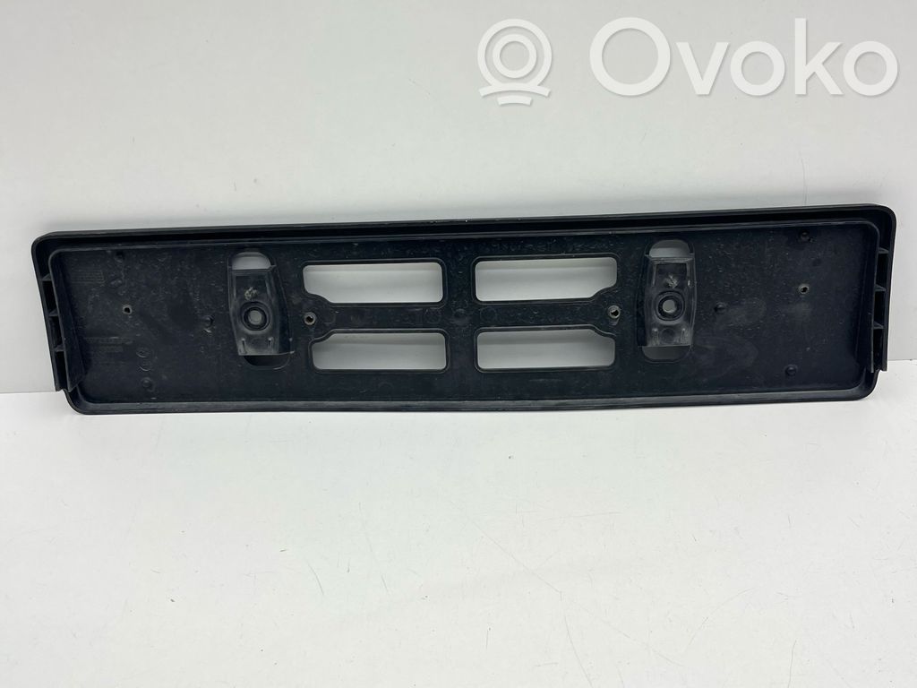 Volvo XC40 Numerių laikiklis 