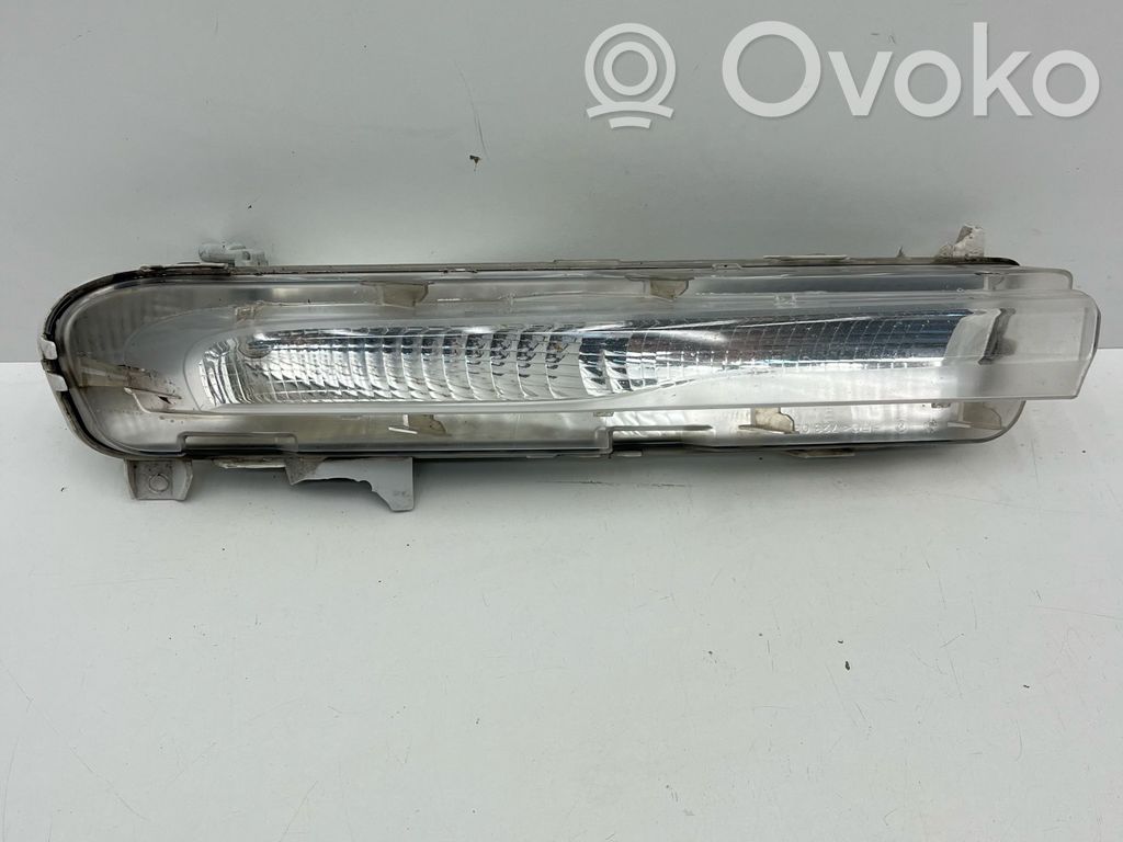 Volvo V40 Etusumuvalo 