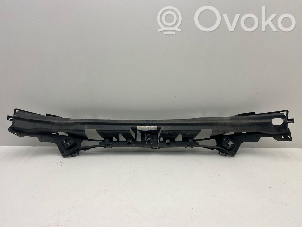Volvo V40 Belka zderzaka przedniego 