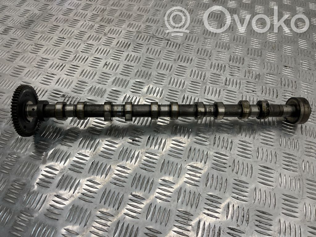 Volvo V70 Wałek rozrządu 