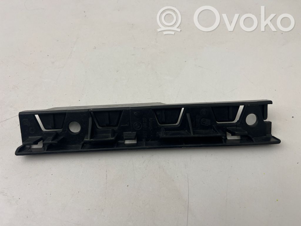 BMW 5 E60 E61 Priekšpusē bampera turētājs 