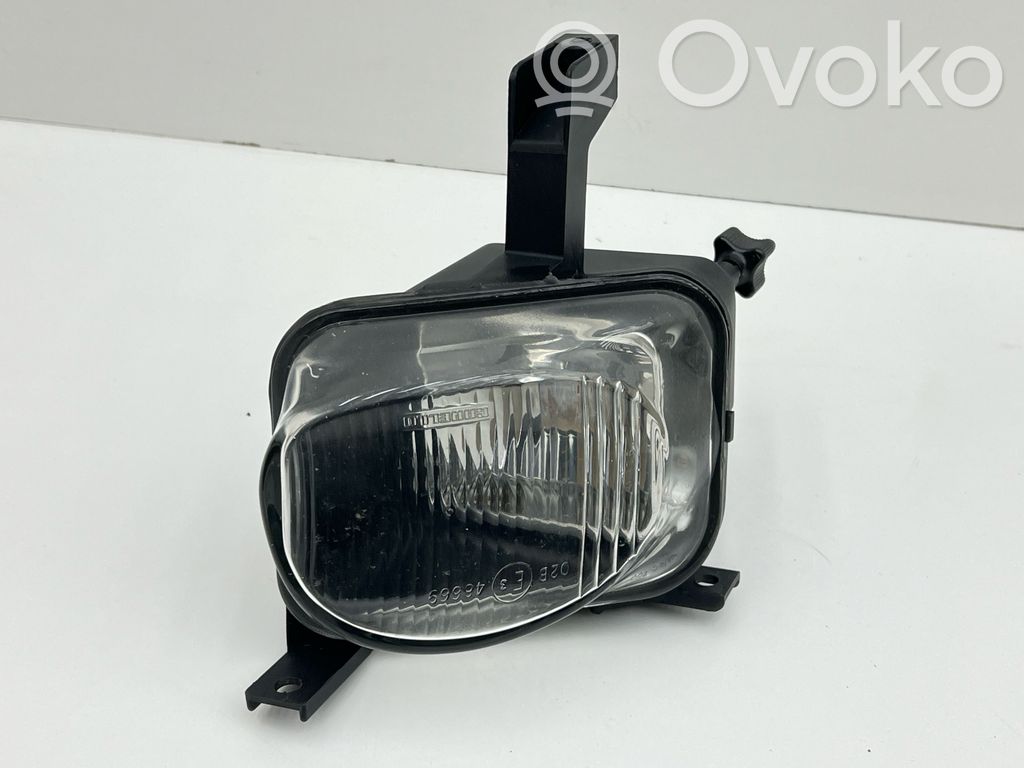 Opel Corsa B Miglas lukturis priekšā 