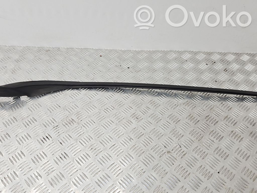 Volvo V60 Windshield trim 