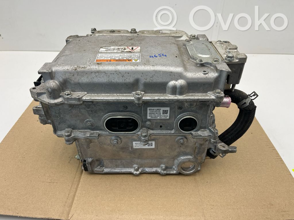 Lexus IS III XE30 Inversor/convertidor de voltaje 